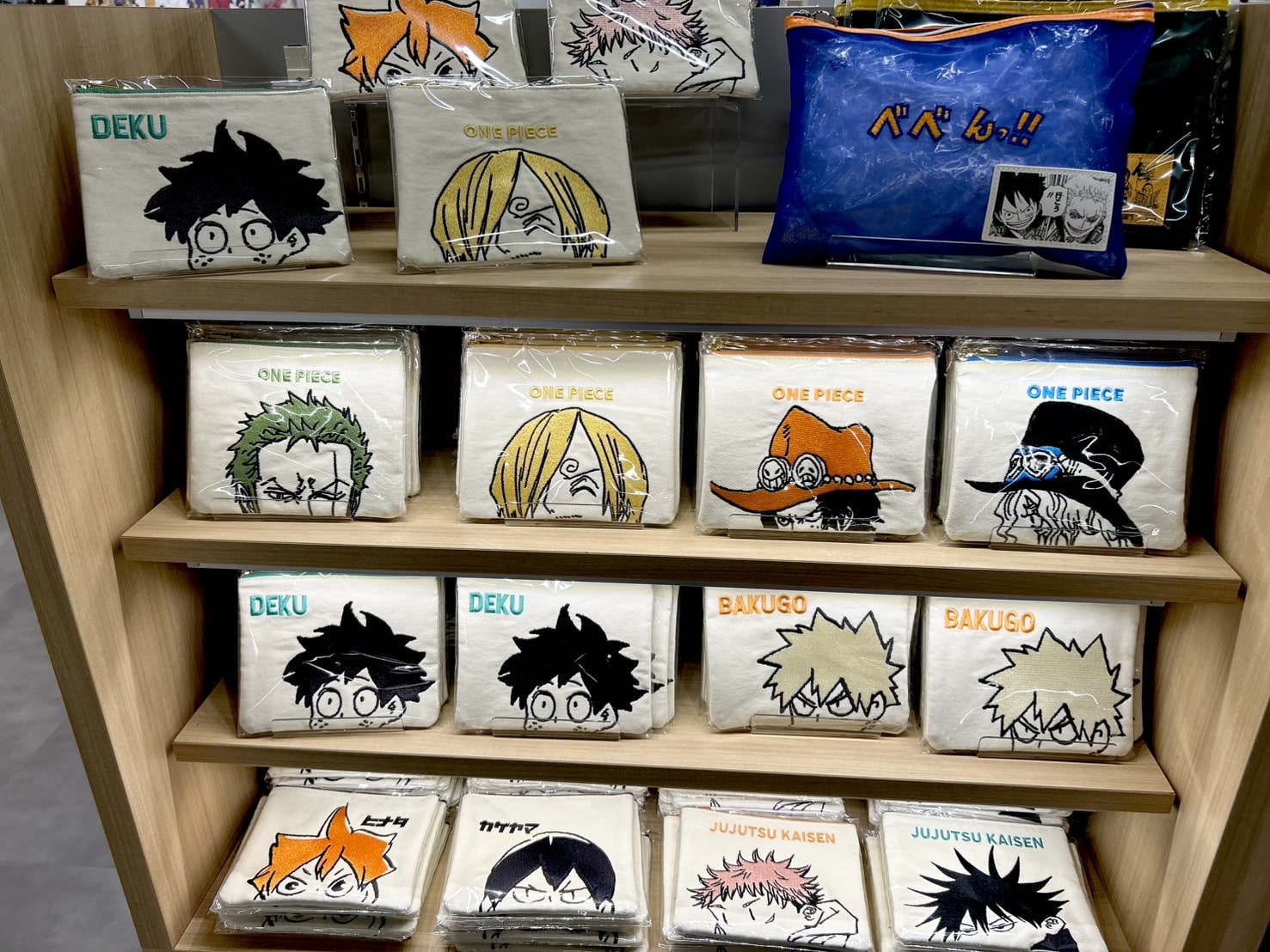 THE ジャンプショップ神保町　ONEPIECEポーチ