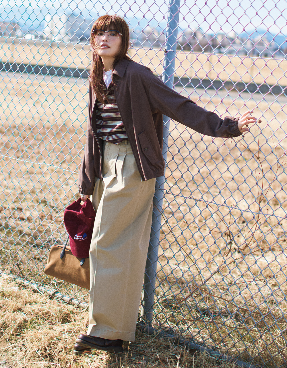 【MACKINTOSH PHILOSOPHY GREY LABEL（マッキントッシュ フィロソフィー グレーラベル）】のジップブルゾンコーデ 垣内彩未さん