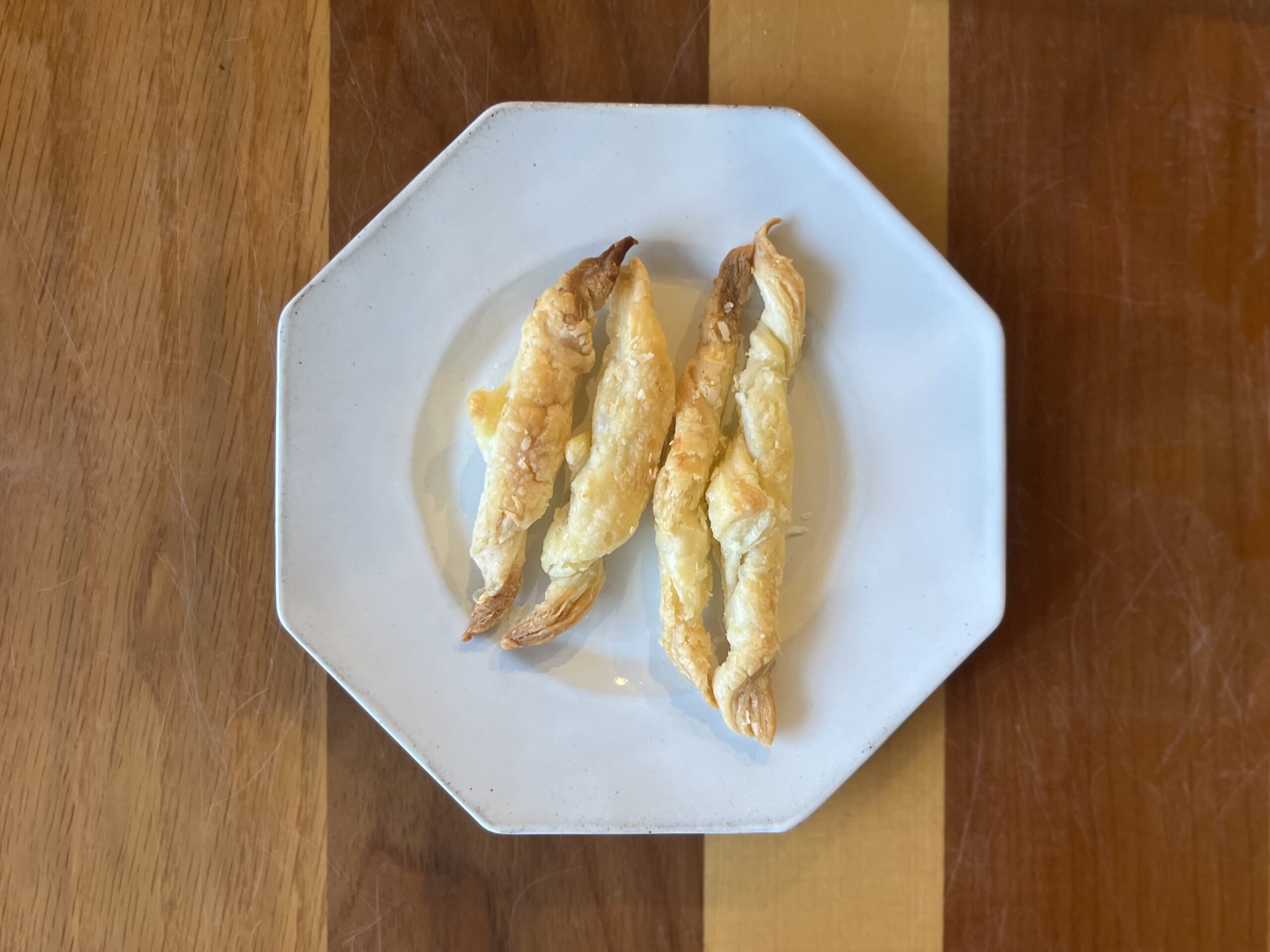 【LEEレシピ】栗原はるみさん「ベイクドチーズケーキ」は"混ぜるだけで"この美味しさ！TB icoco