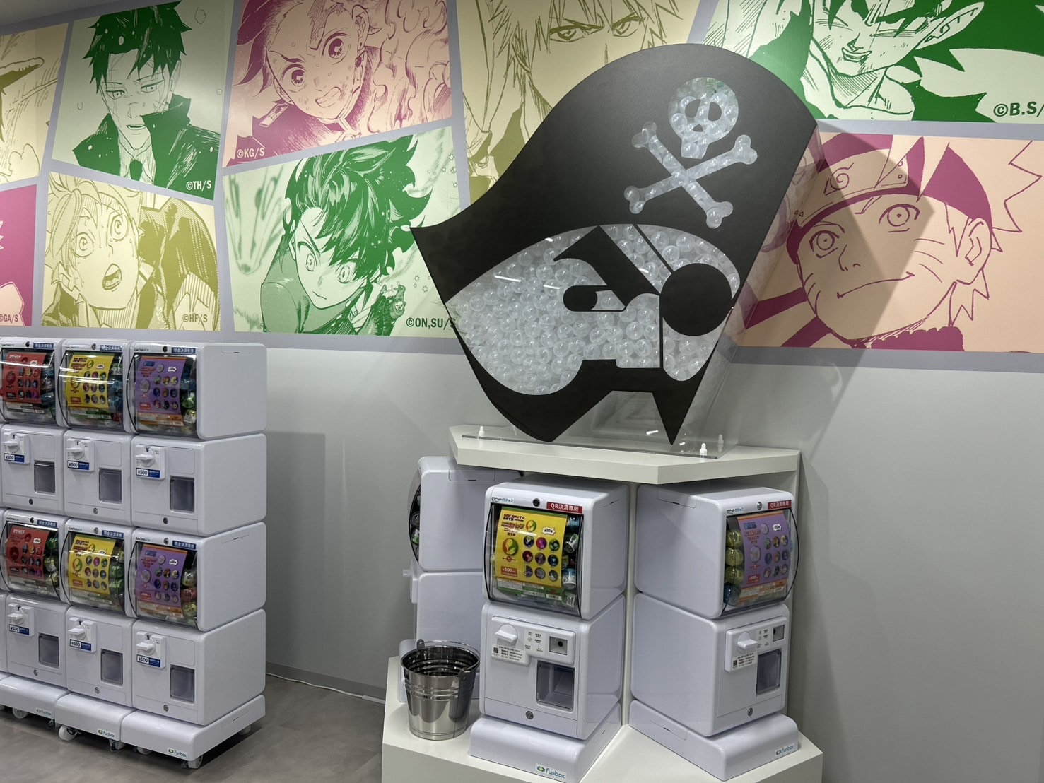 カプセルトイコーナー THEジャンプショップ神保町