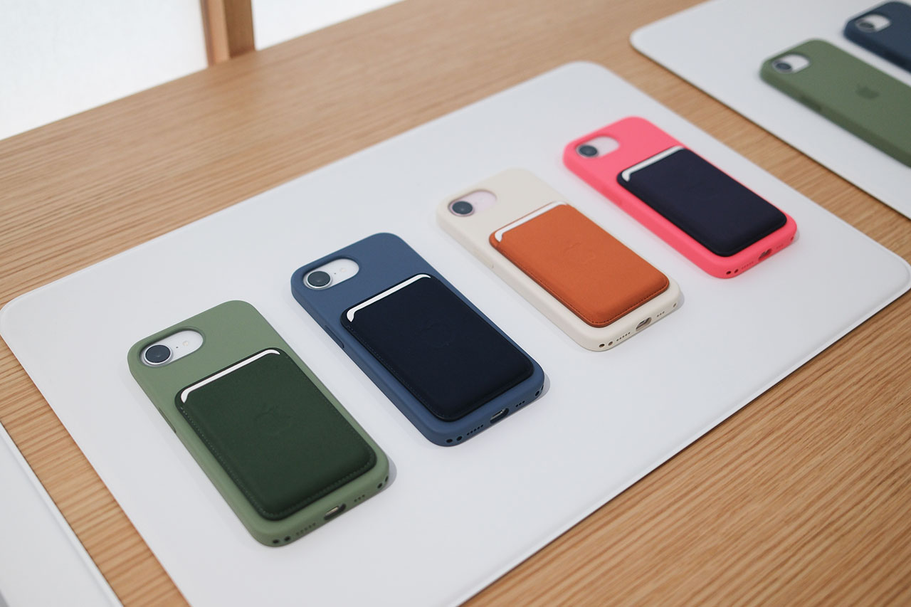 MagSafe対応iPhoneファインウーブンウォレット