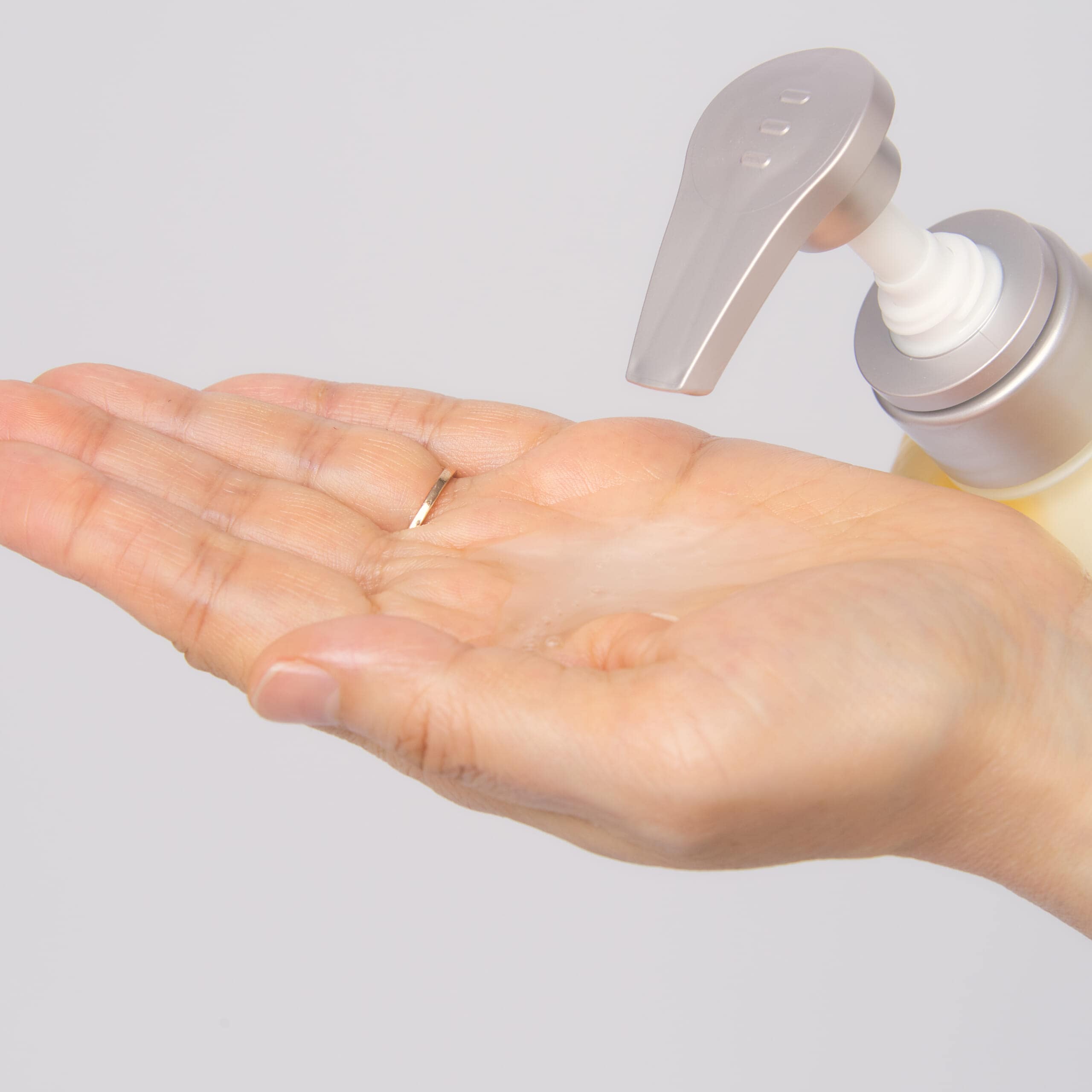 メルト　ディープシャンプーをお試し！