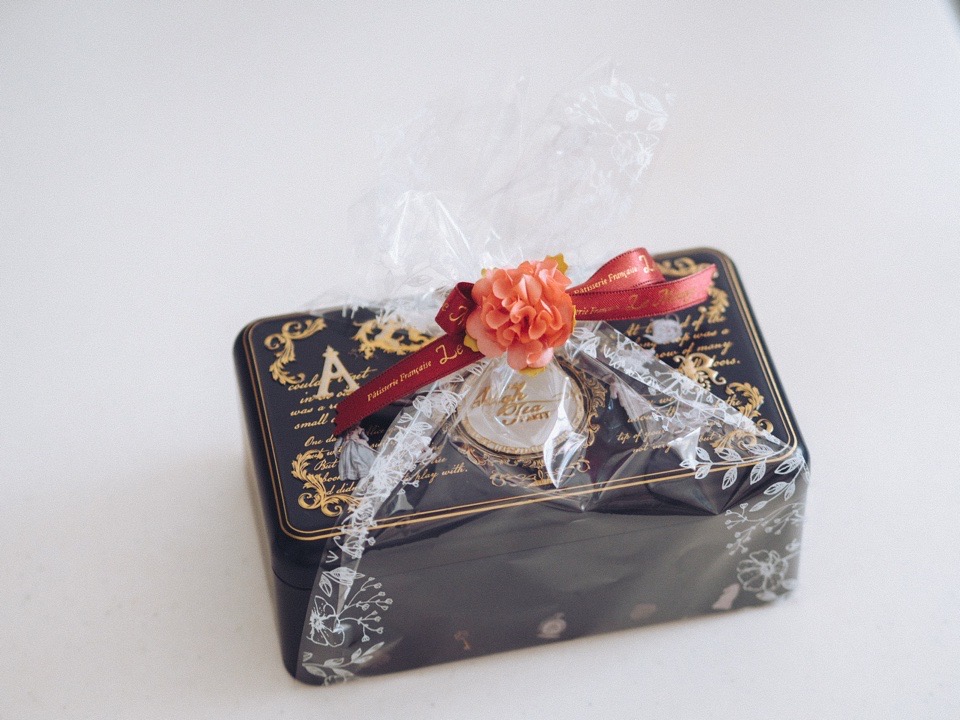 マカロンのつつみ