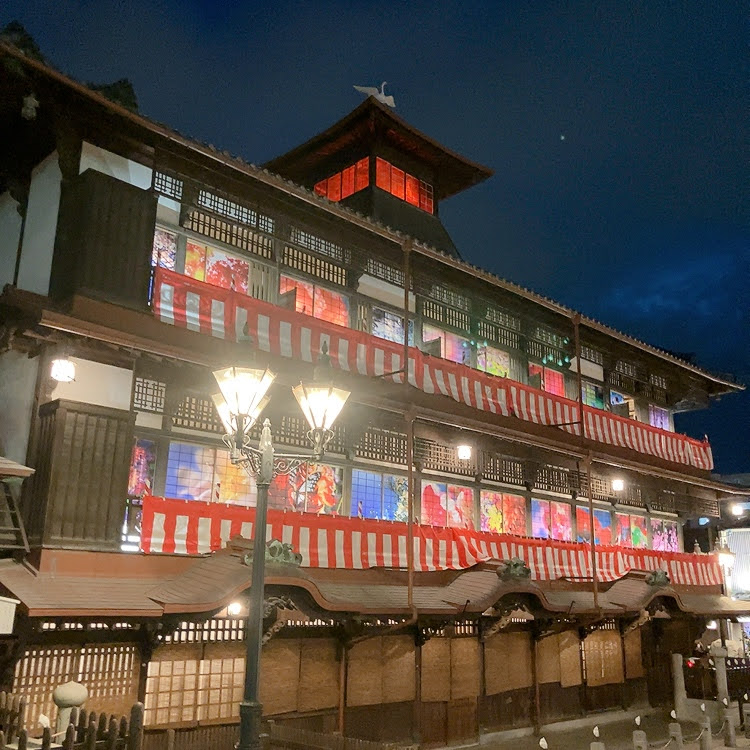 道後温泉本館 蜷川実花