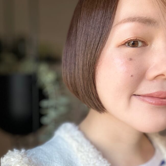 【ByUR(バイユア)】セラムフィット ボリューミング グロースティック・01メロウ