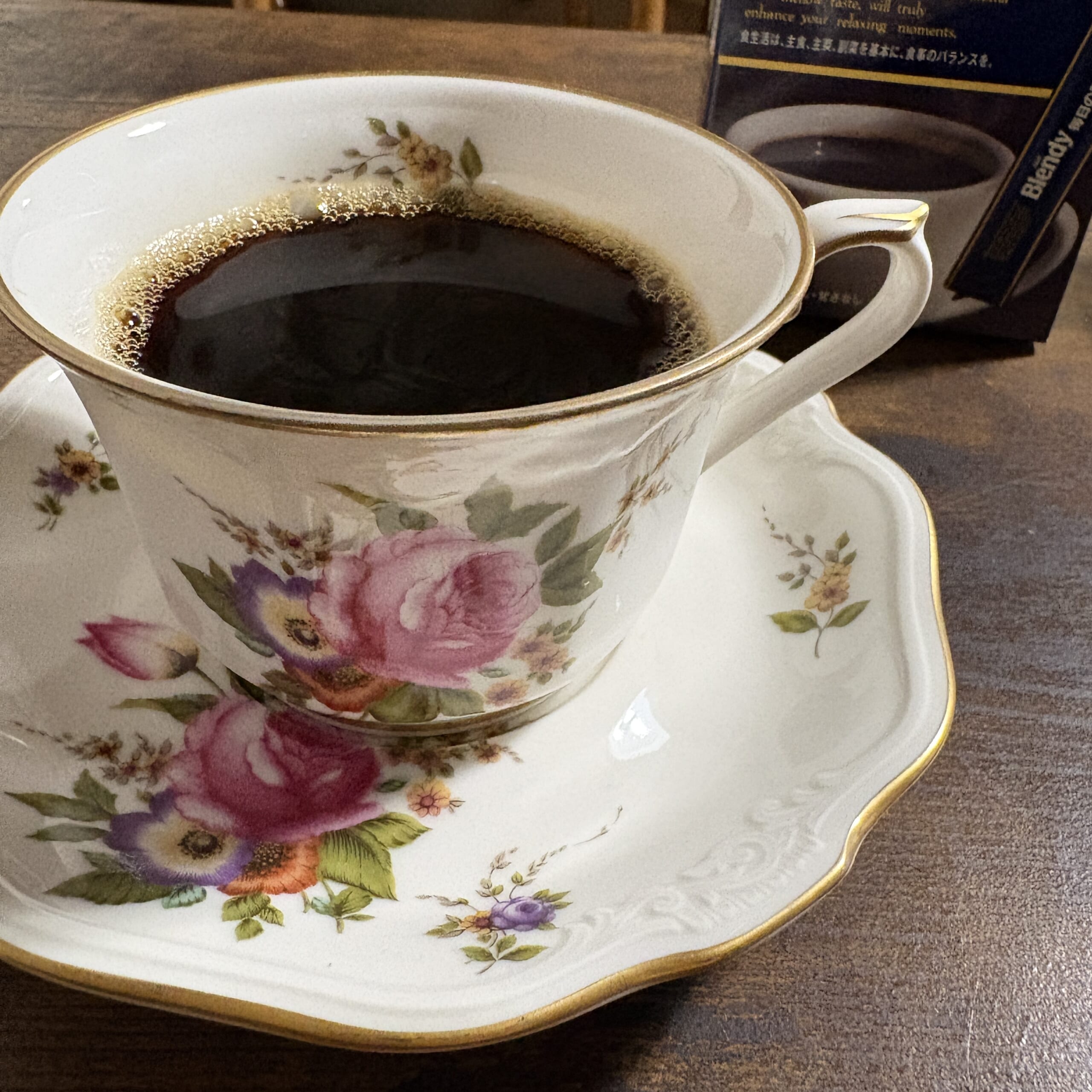 ブレンディ 腸活 コーヒー 味の素AGF ノリタケ