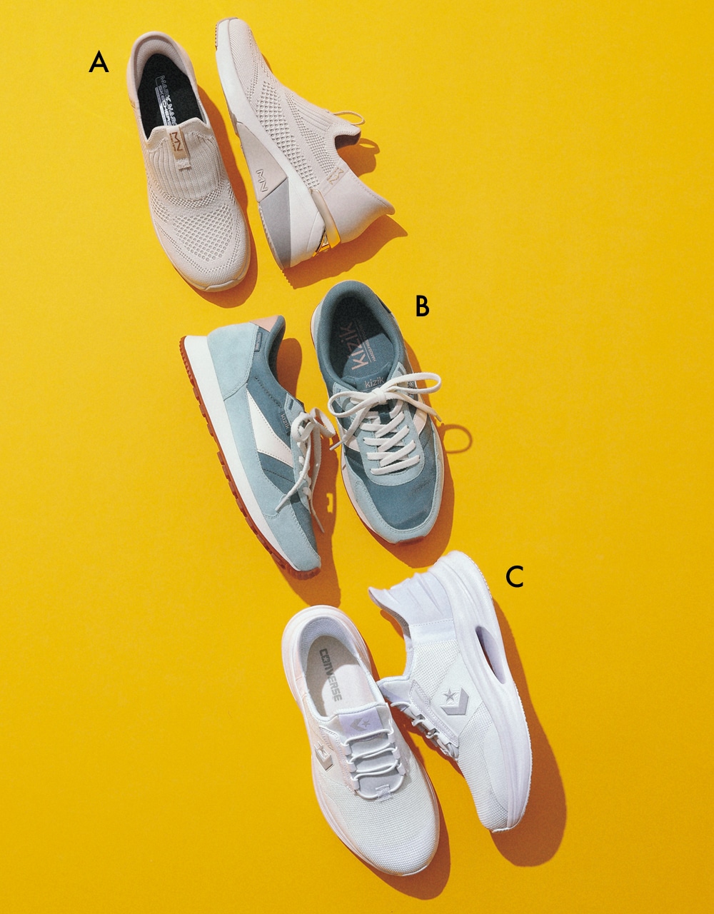 手を使わずに履ける賞３足