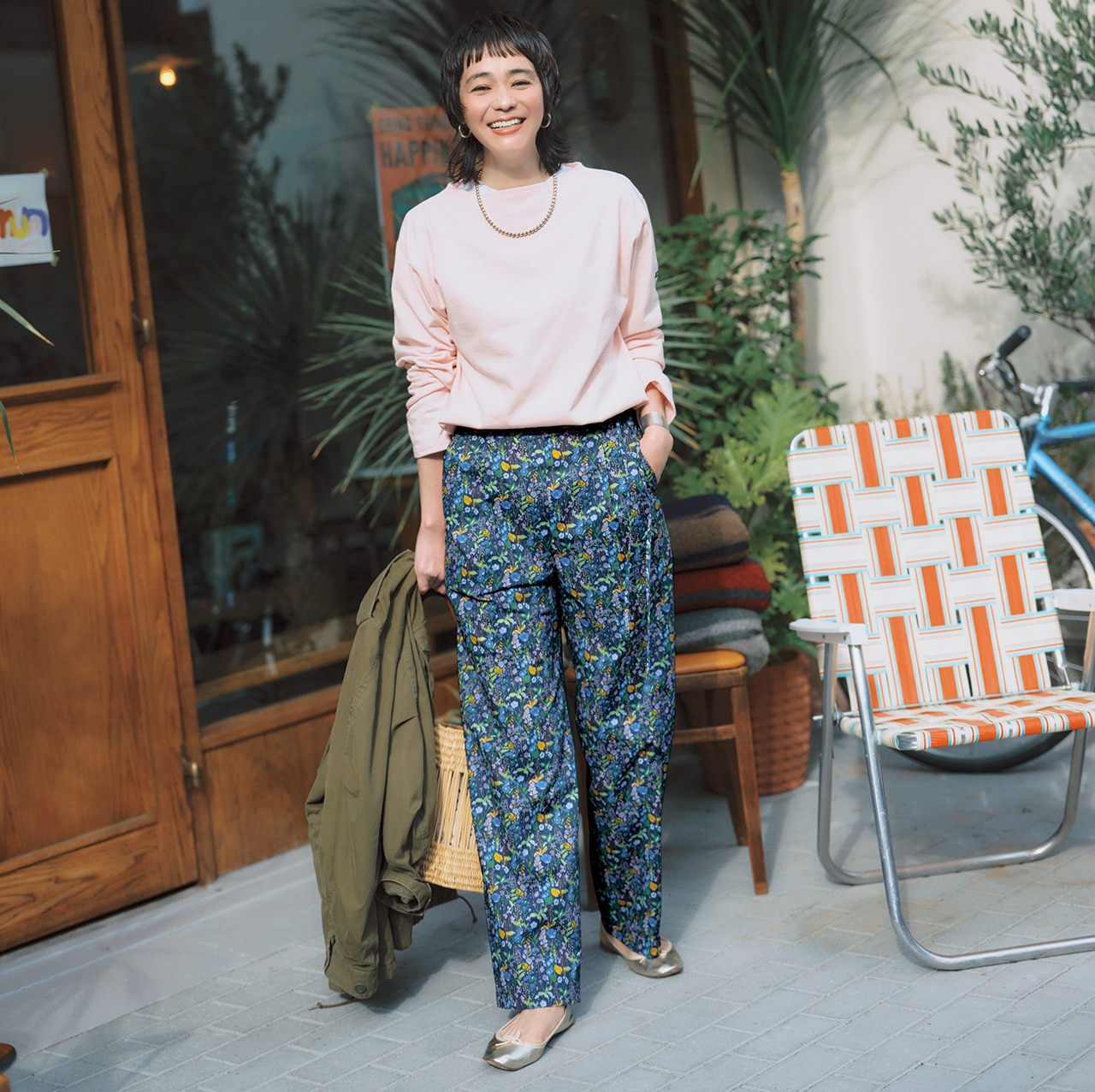 明日なに着る03242026のコーデ　モデル／竹下玲奈