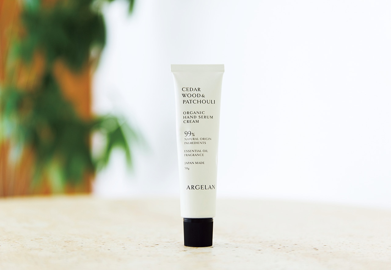 オーガニック ハンドセラムクリーム カームウッディ