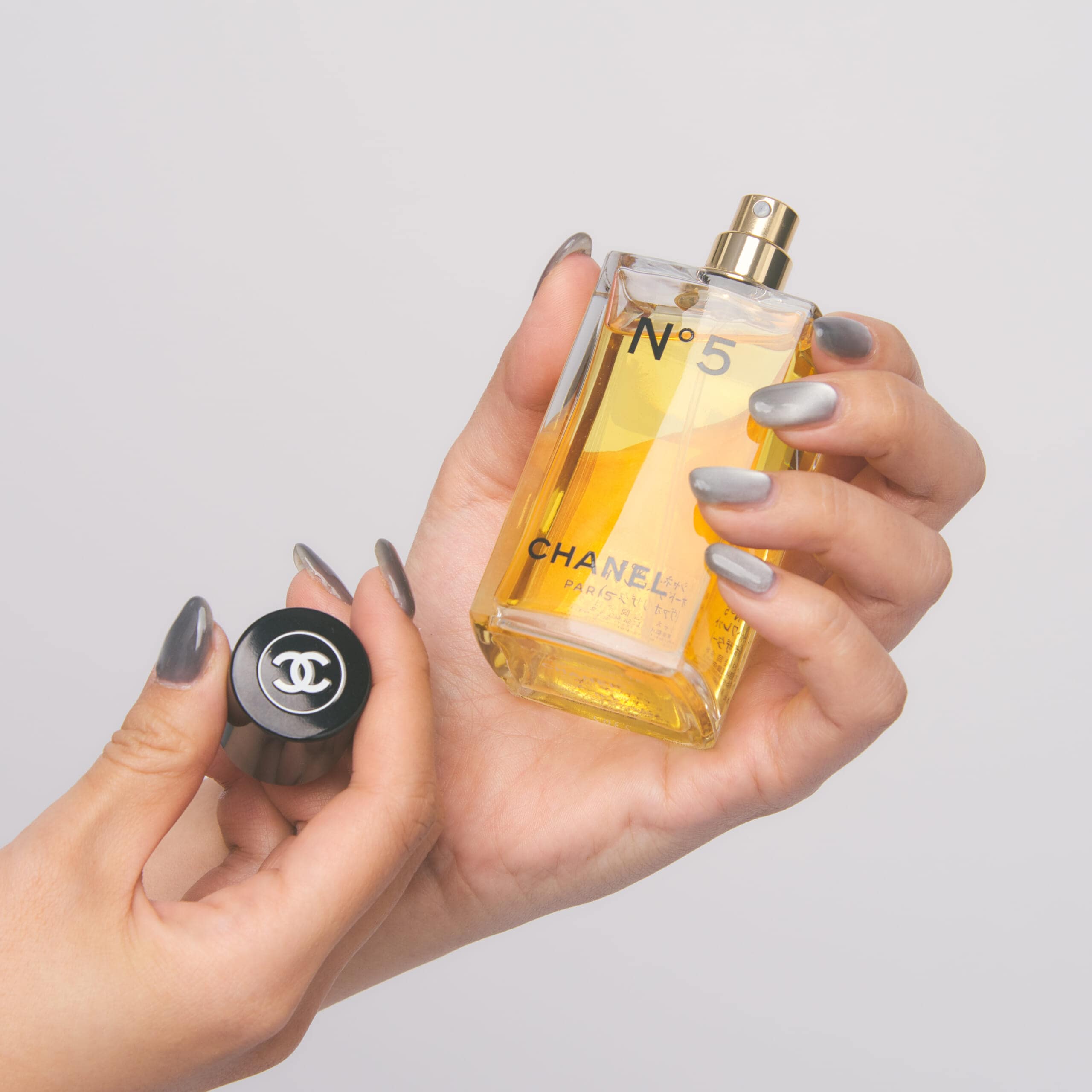 シャネル N゜5 オードゥ トワレットをお試し！