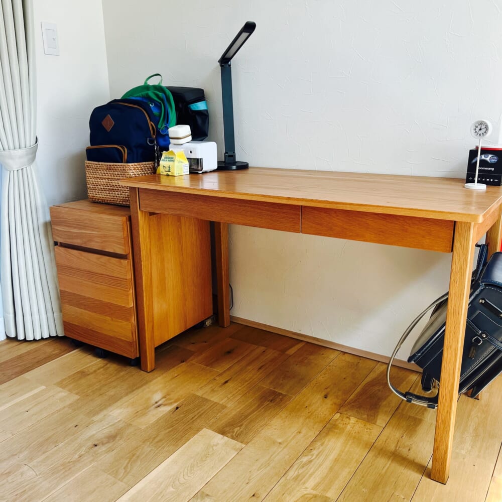 新小学校6年生　学習机　勉強机　PCデスク　ゲーミングデスク