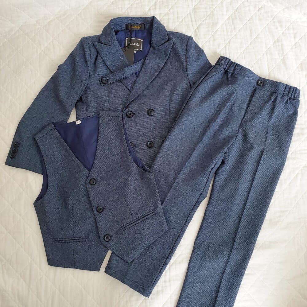 【Cloudstyle｜クラウドスタイル】3ピースのスーツ