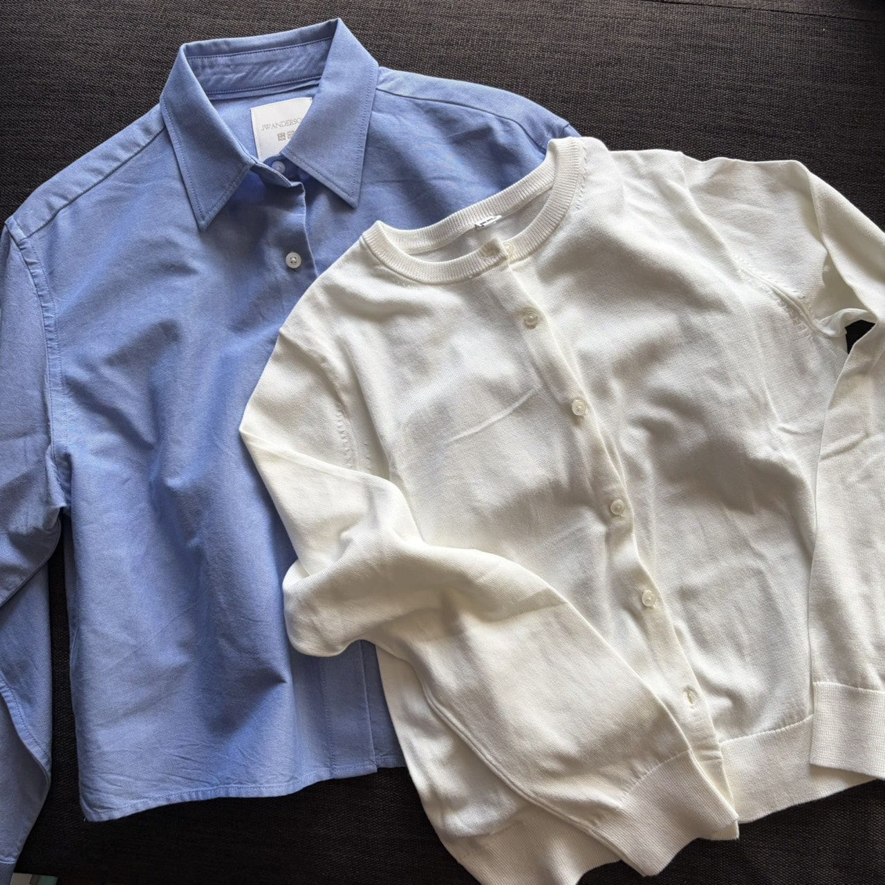 ユニクロ
シャツ