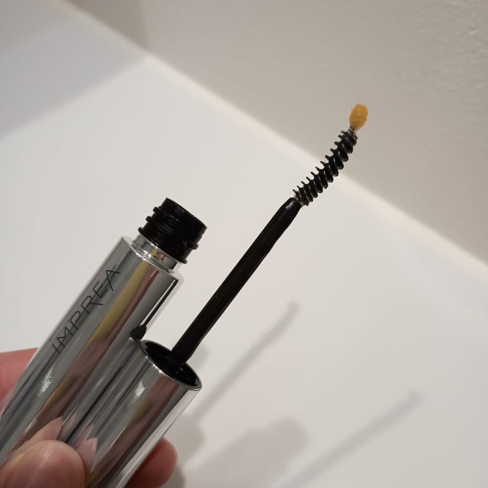インプレア アイラッシュ セラム　まつ毛　美容液2