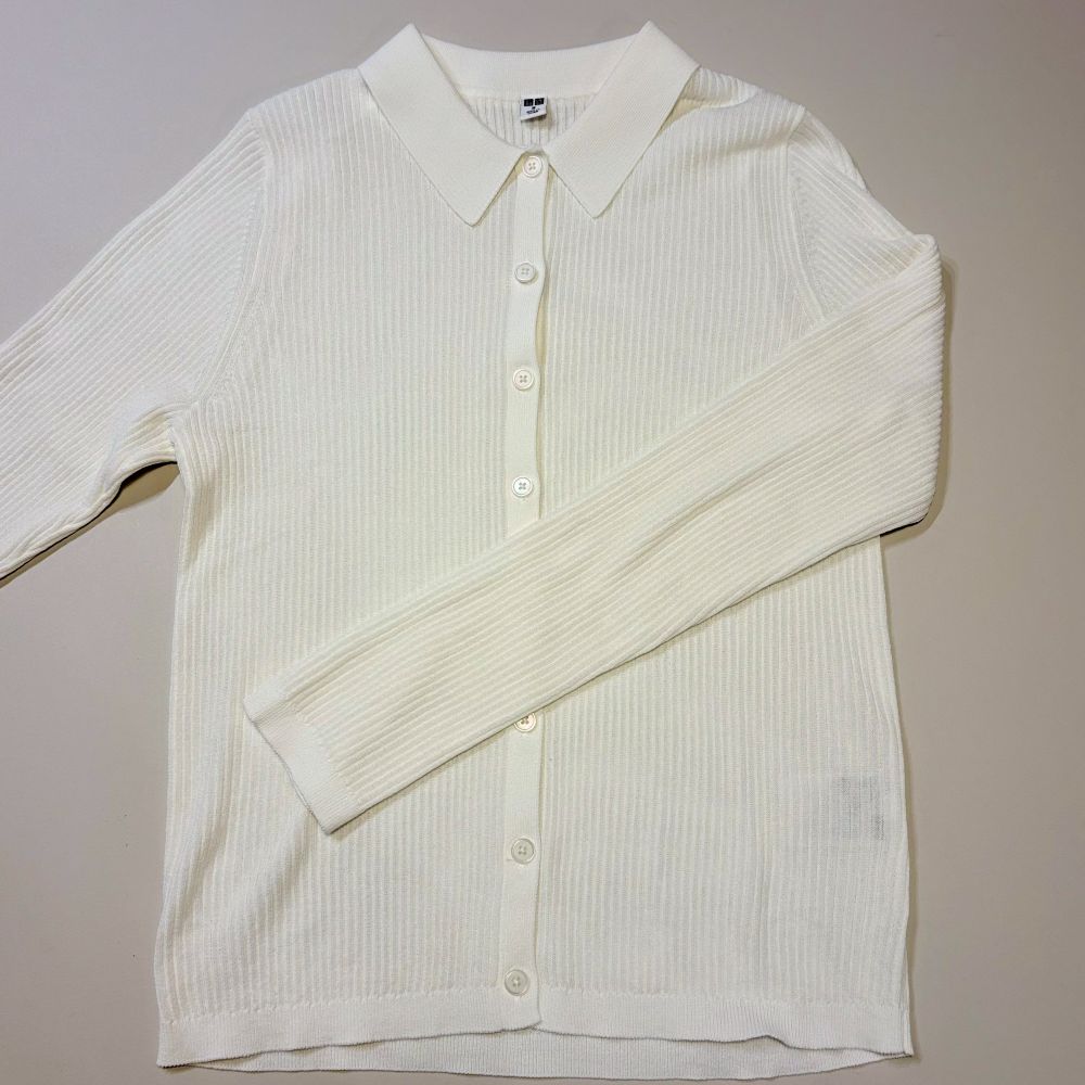 ユニクロ カーディガン コーデ