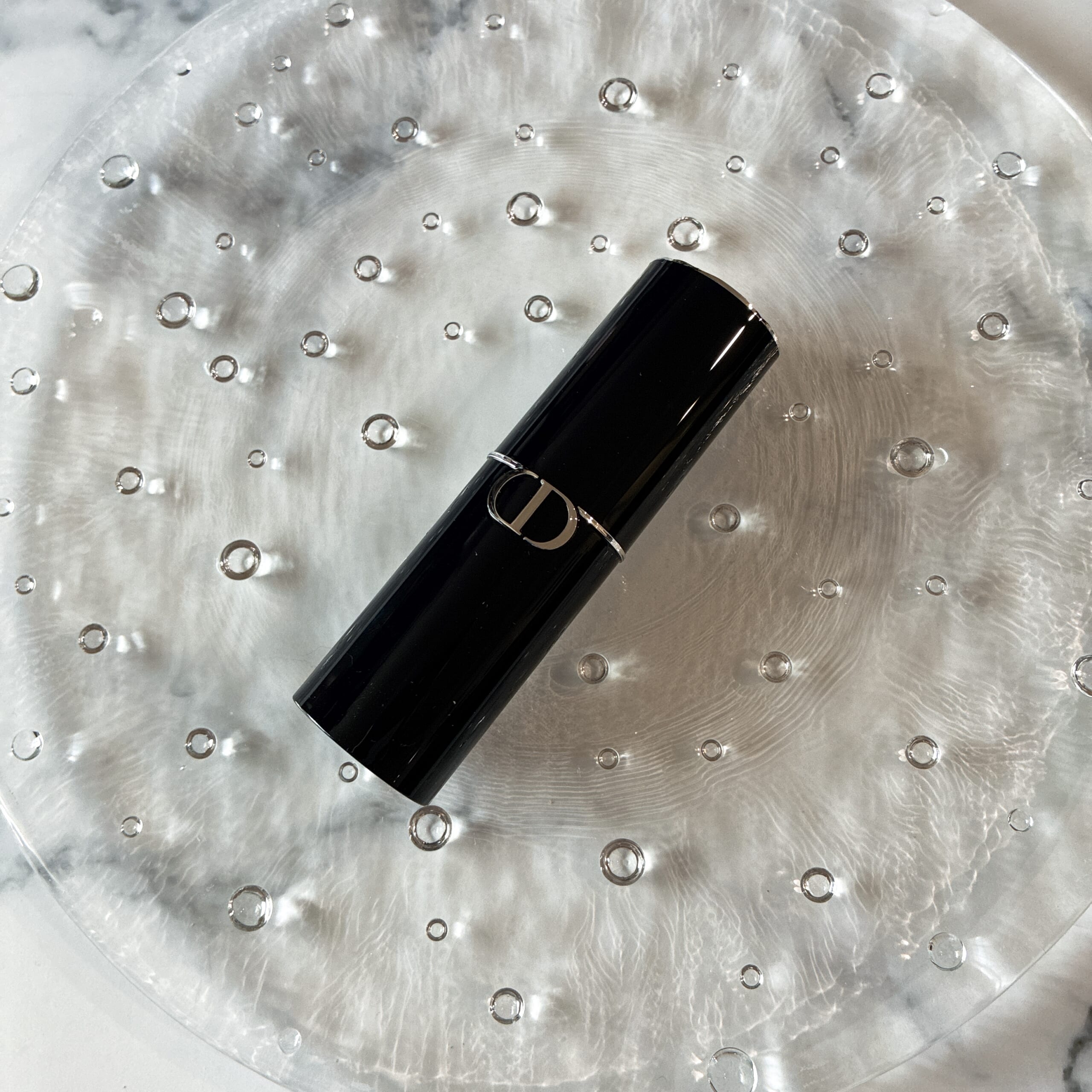 ディオールスキン フォーエヴァー スキン パーフェクト スティック　　dior デパコス　ファンデーション