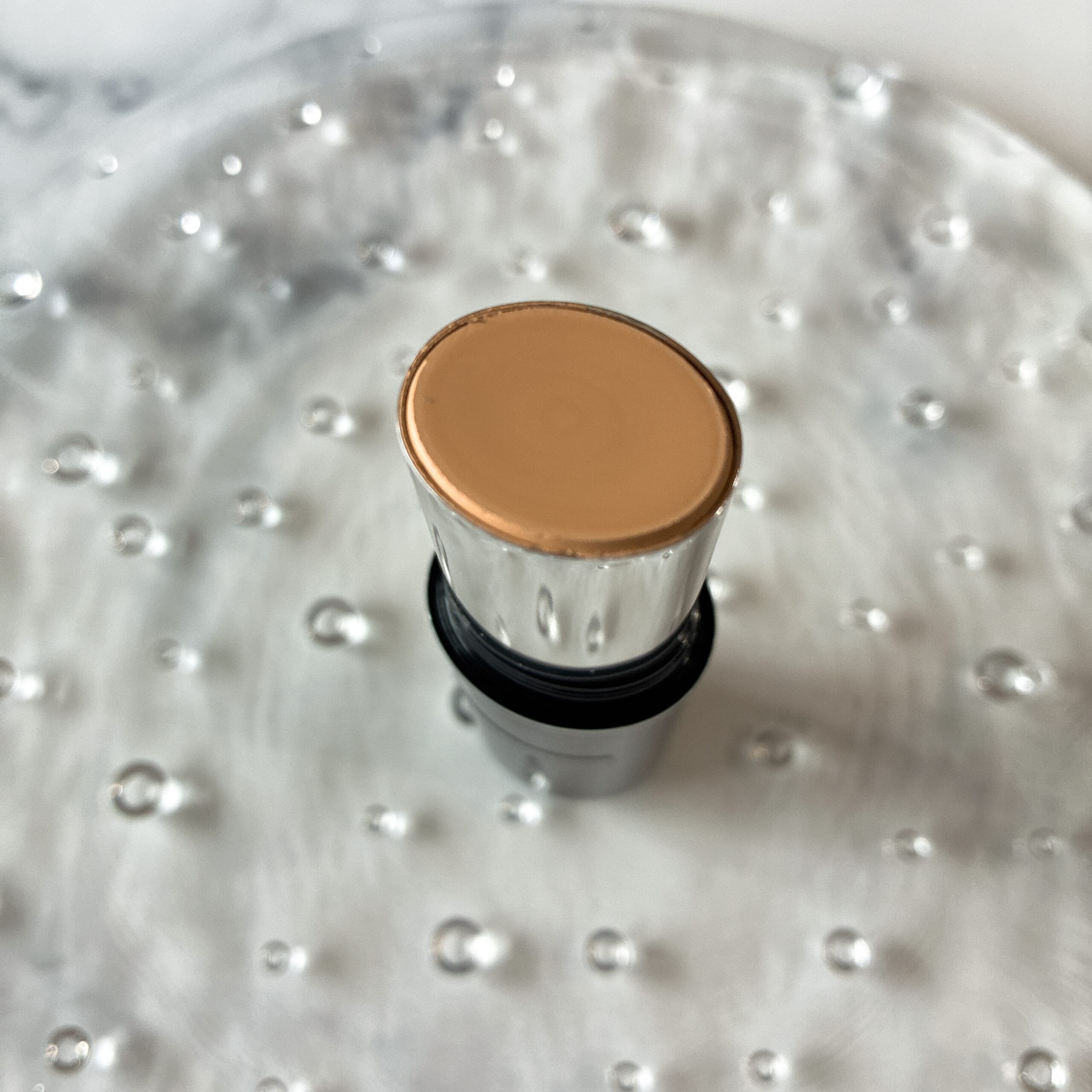 ディオールスキン フォーエヴァー スキン パーフェクト スティック　　dior デパコス　ファンデーション