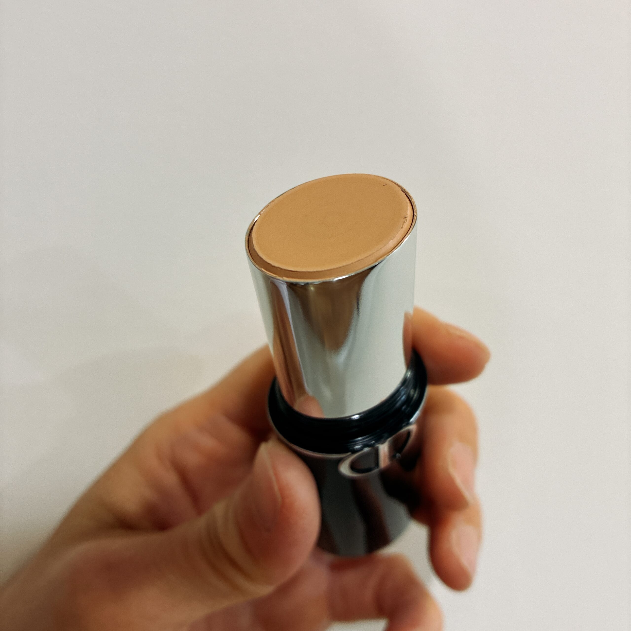 ディオールスキン フォーエヴァー スキン パーフェクト スティック　　dior デパコス　ファンデーション