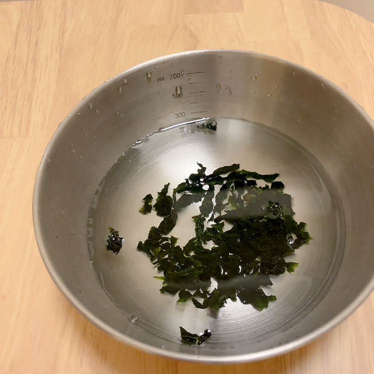 乾燥わかめ 戻す