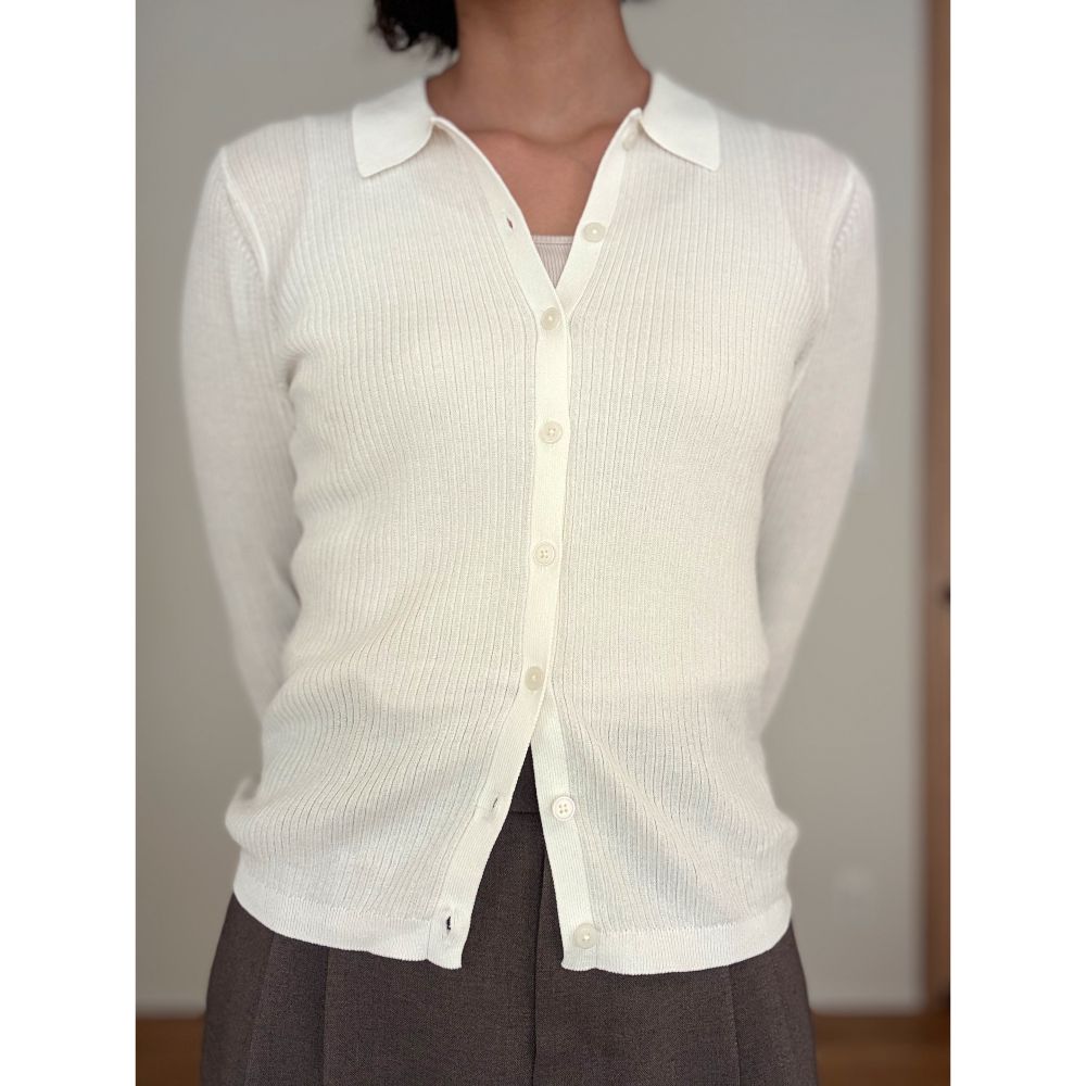 ユニクロ カーディガン コーデ