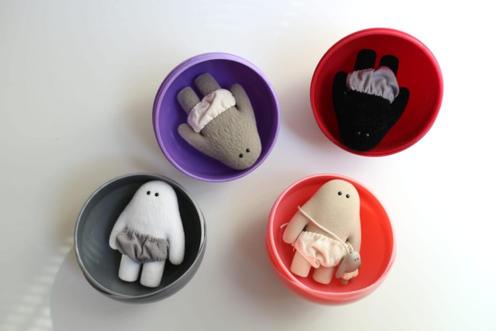 カプセルトイ　おぱんつ君