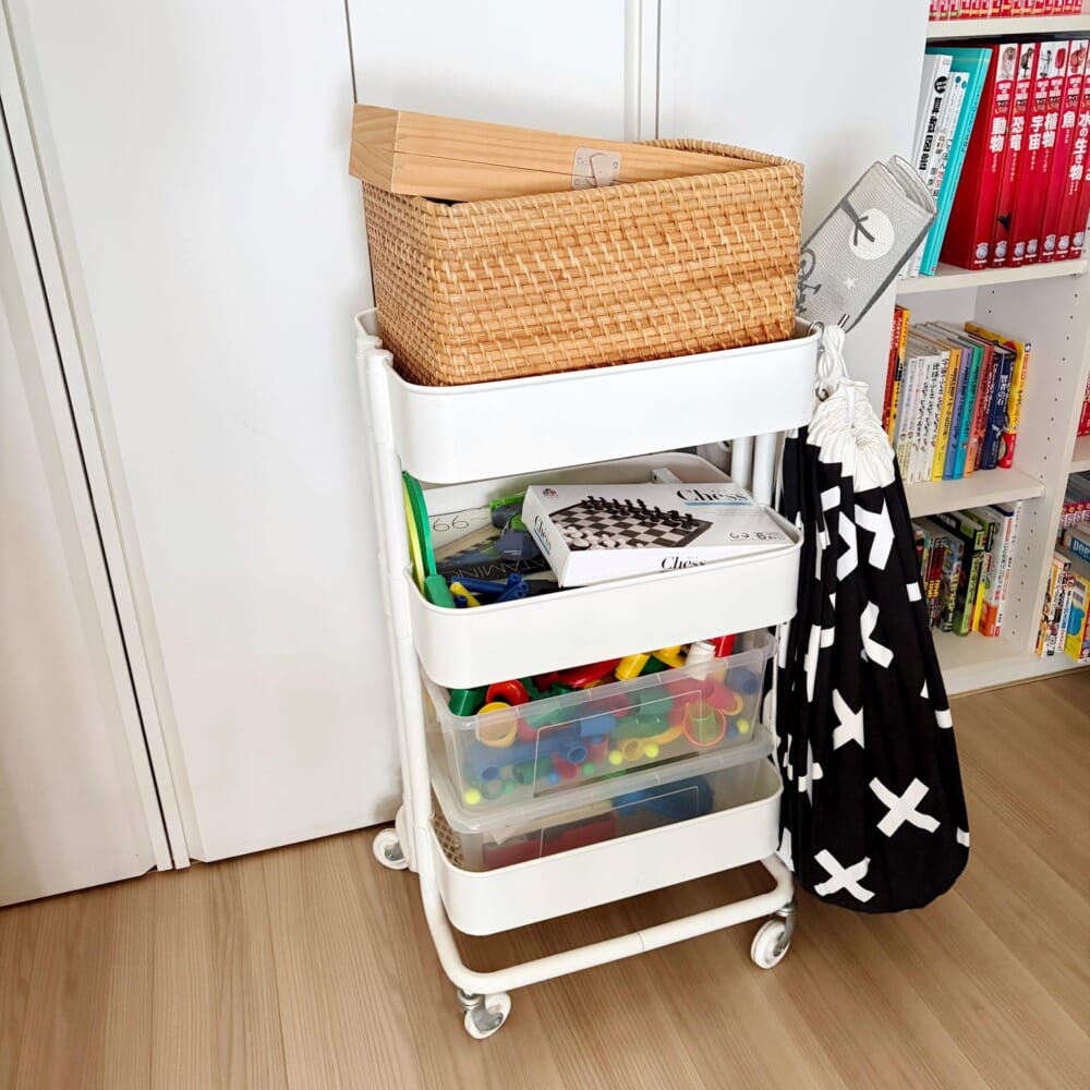 IKEA ワゴン　ロースコグ