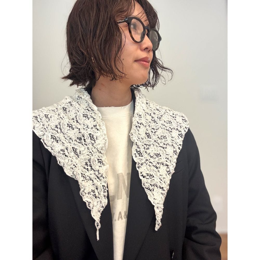 春コーデ　レース　スカーフ