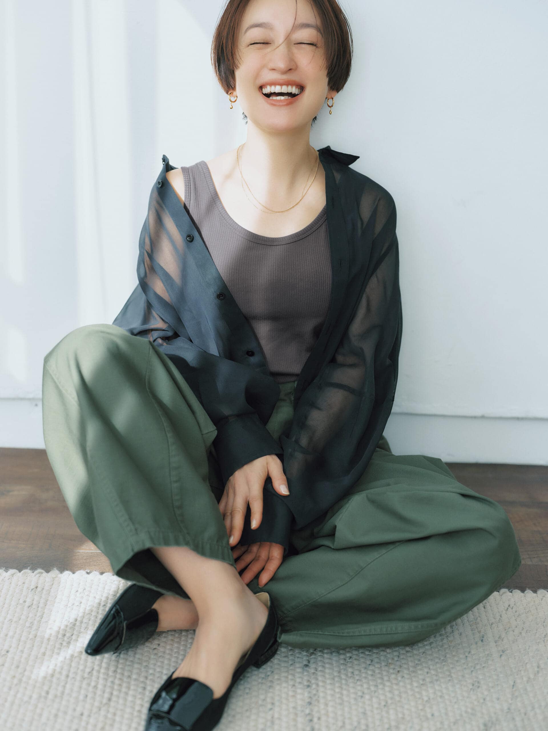 BRADELIS New York peace
【LEE別注】【洗える】【接触冷感】【吸汗速乾】【UVカット】楽なのに補整！ブラ付きリブタンクトップ