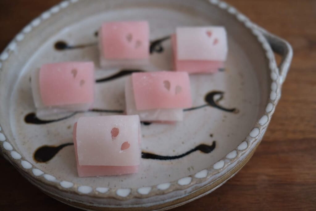 和菓子 外郎生地 花衣