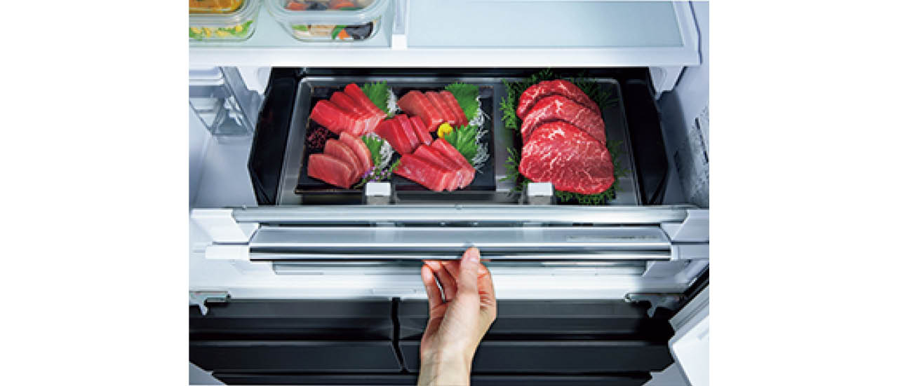 「真空氷温ルーム」なら、ラップなしでも乾燥を抑えて鮮度も長持ち