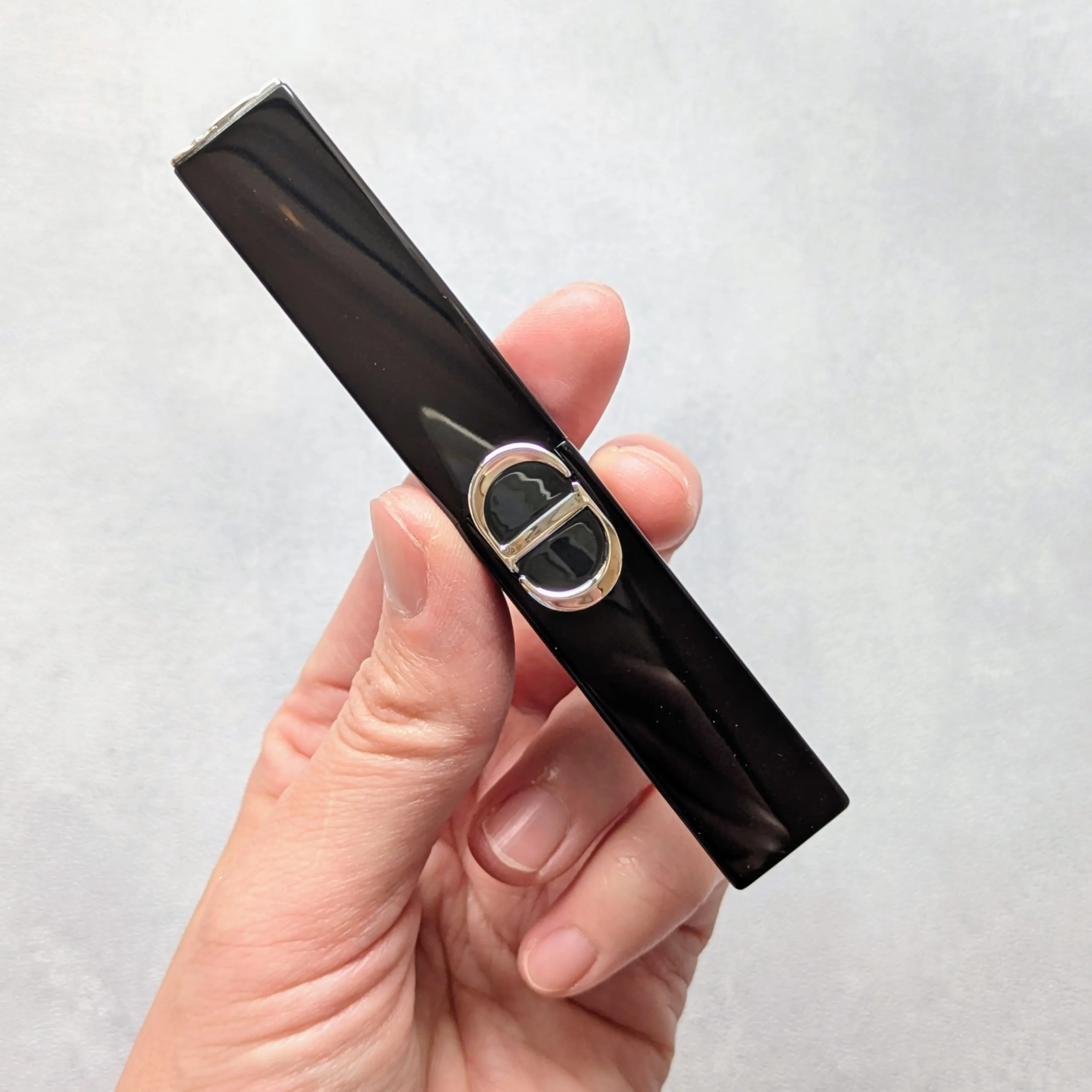 Dior「ルージュ ディオール オン ステージ 390レッドウッド スター シャイン」