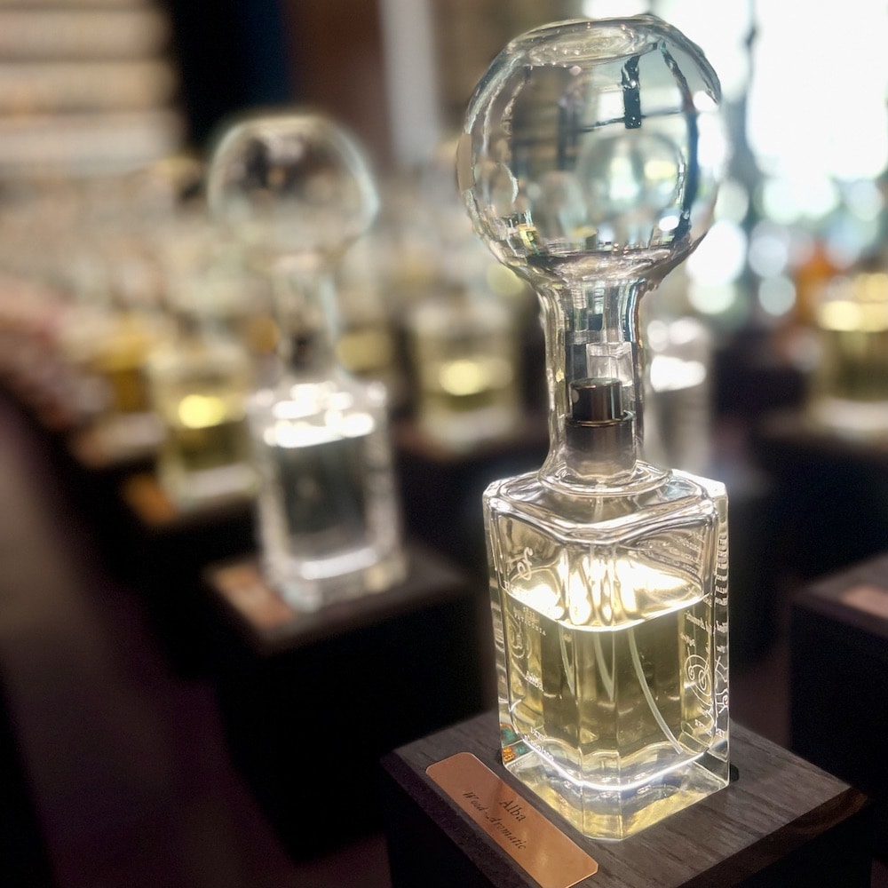 FUEGUIA 1833 フエギア 香水 店舗 六本木