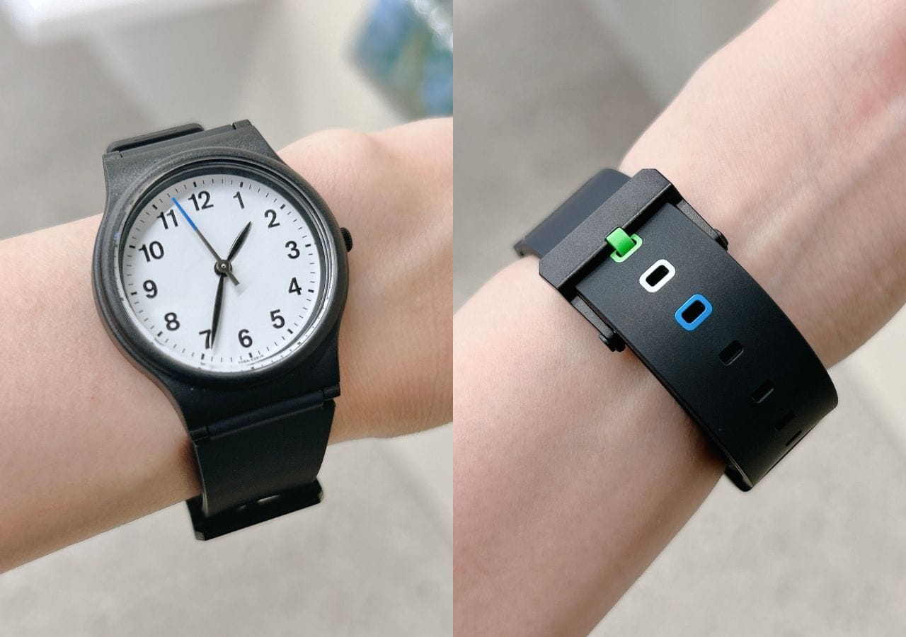 ファミリーマートとシチズン時計の共同開発「腕時計」しろを装着した手元