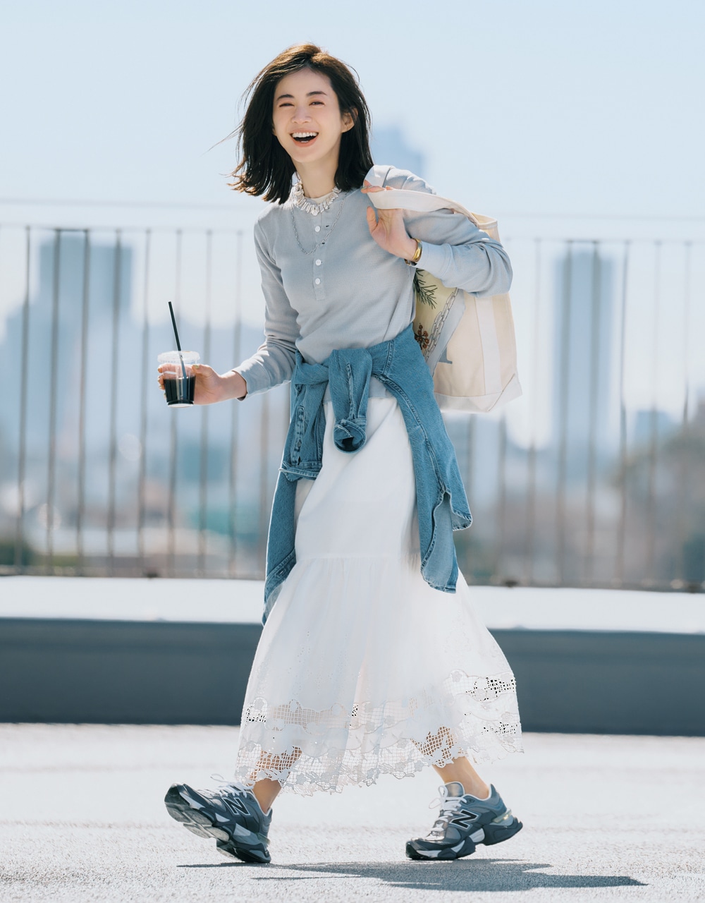 【Elura（エルーラ）】レースの白スカートコーデ 高垣麗子さん