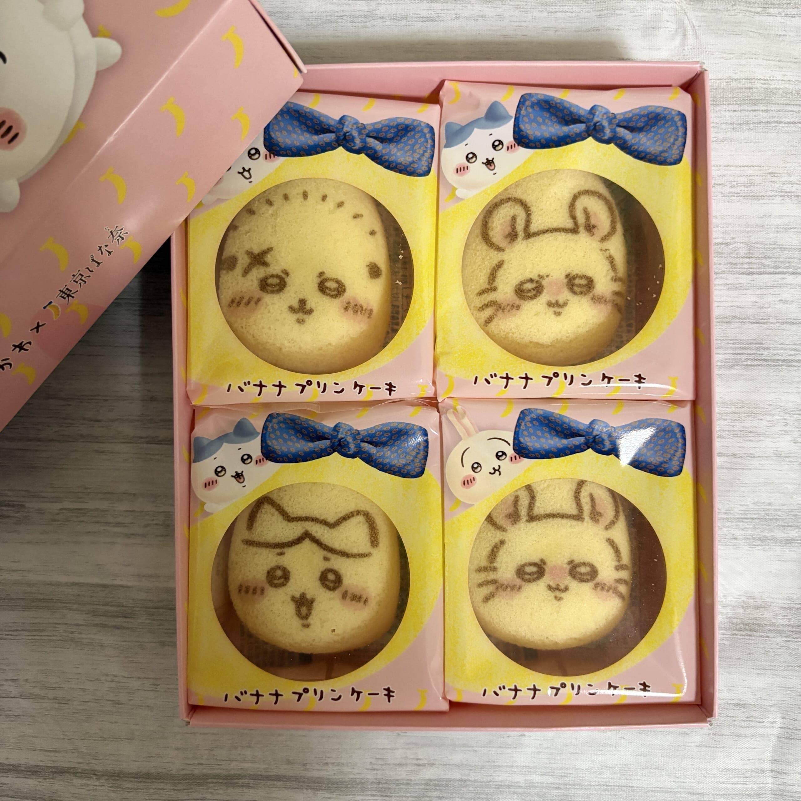 東京ばな奈　ちいかわ　コラボ