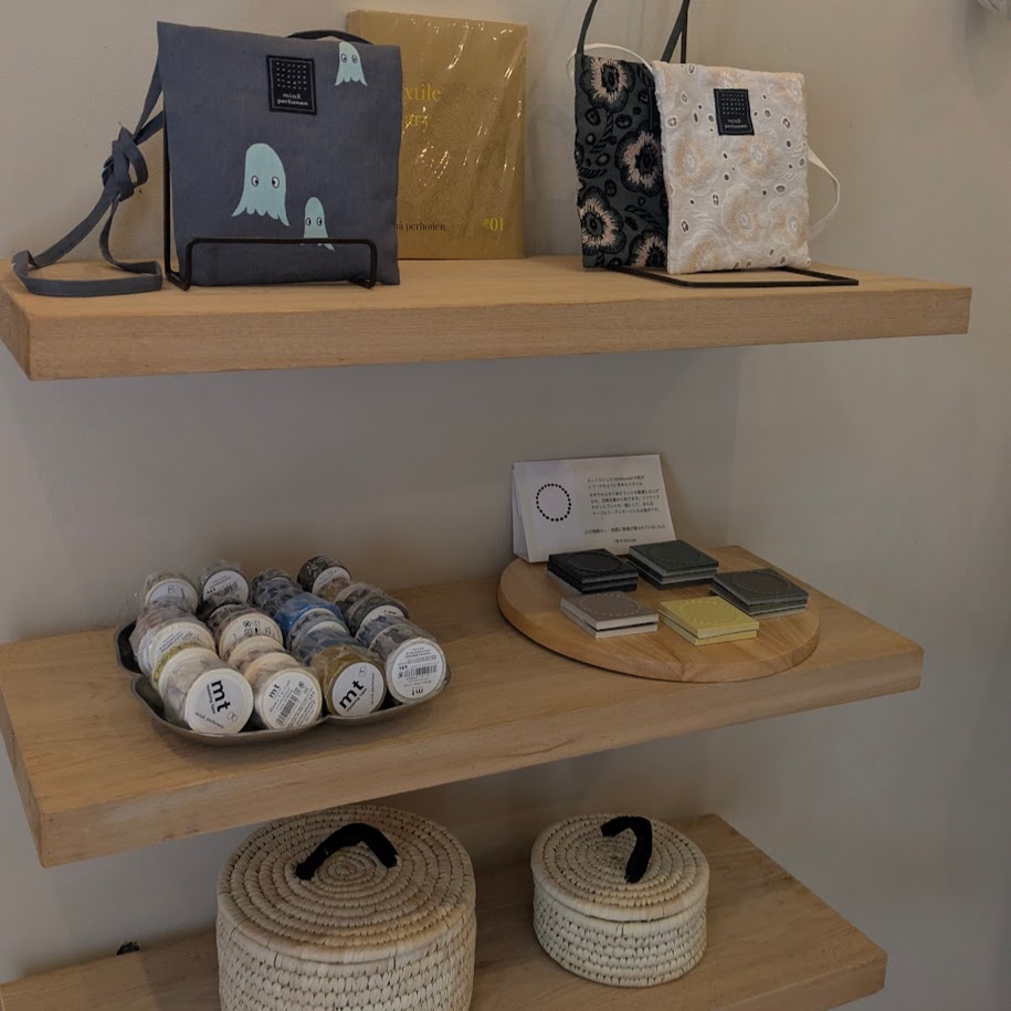 ミナペルホネン　小物　覚王山