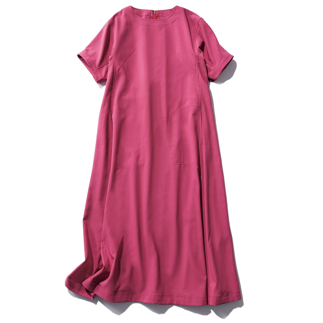 lelillの華やかワンピース