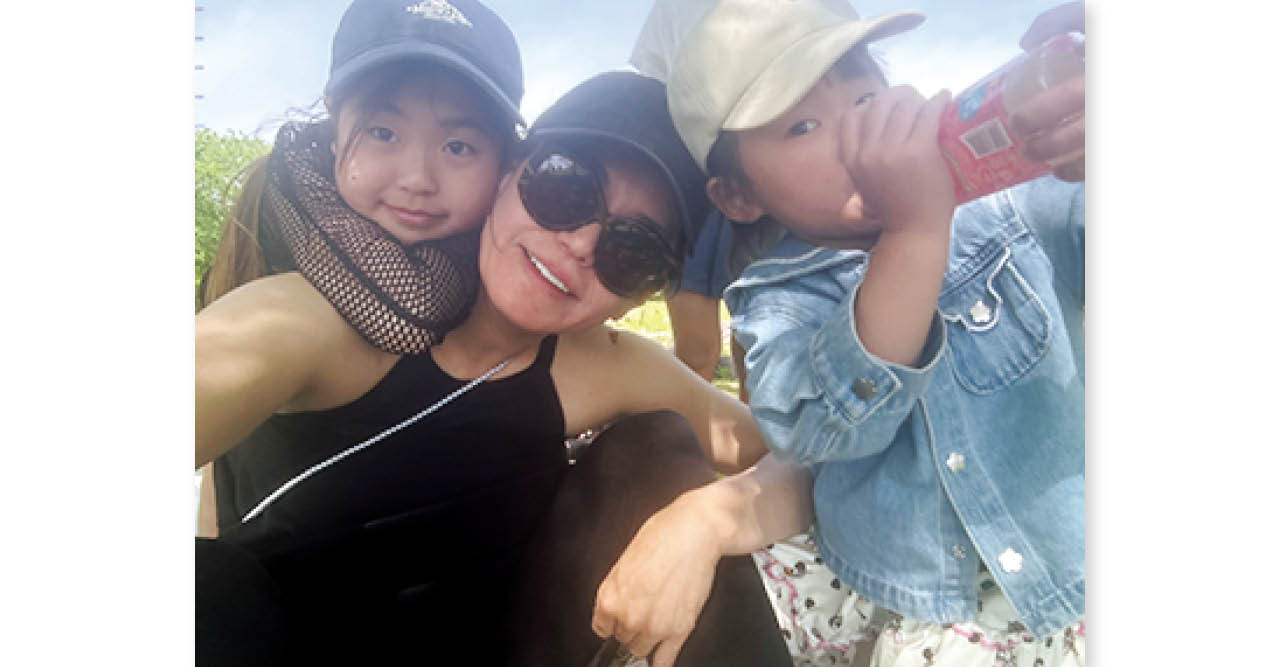 イガリシノブさんは2児の母！