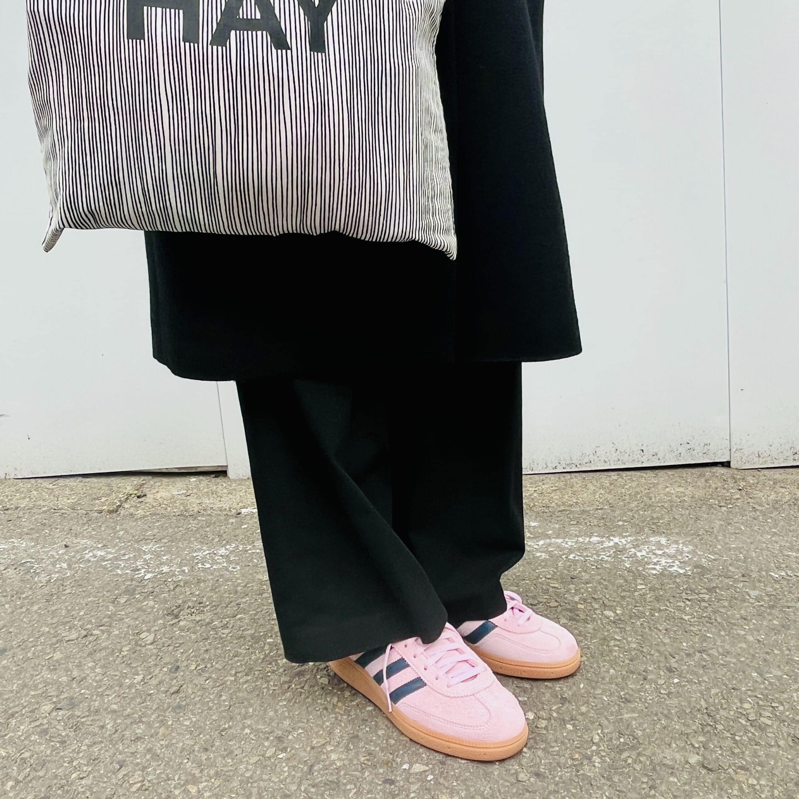 adidas Originals
HANDBALL SPEZIAL W