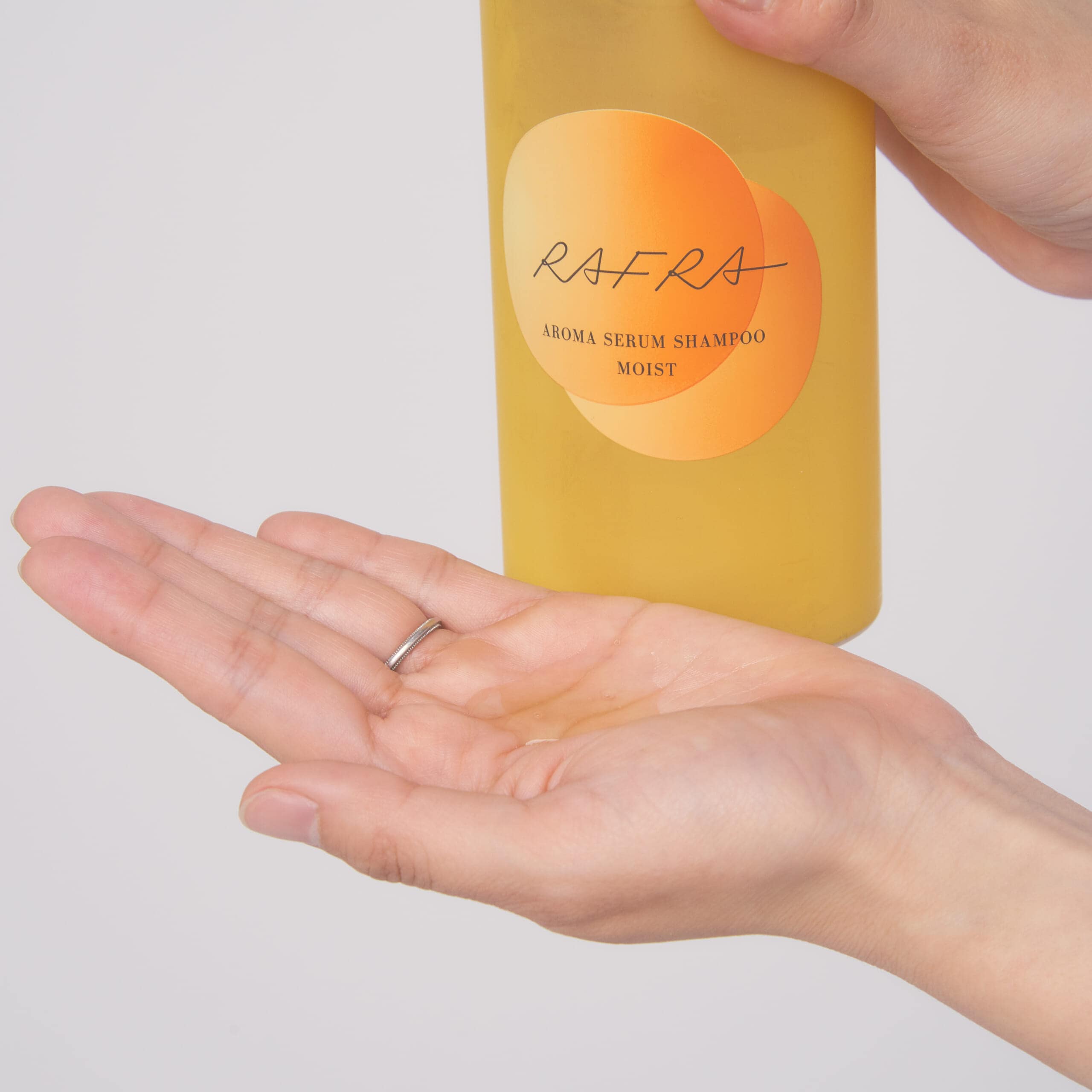 【ラフラ】アロマセラムシャンプー モイストシャンプー ほかを使ってみた！