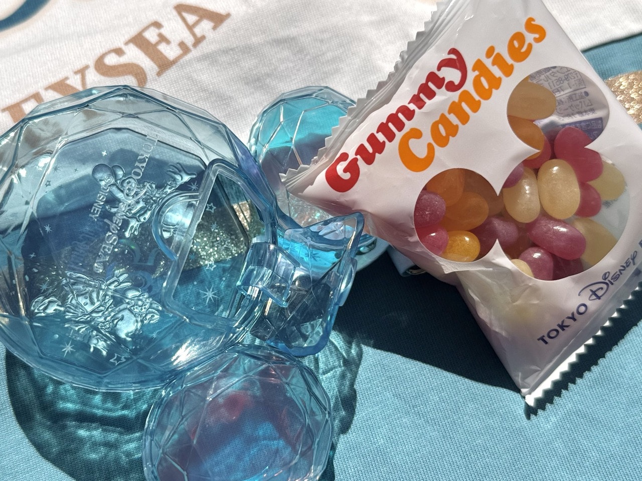 東京ディズニーシー25周年メニュー「グミキャンディー、ミニスナックケース付き」２