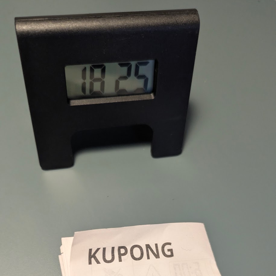 IKEA KUPONG 時計