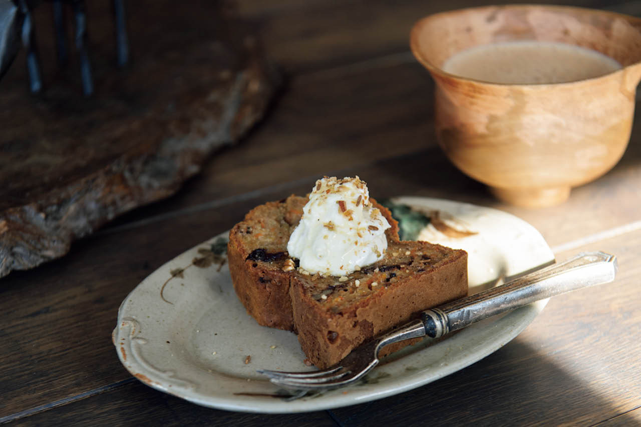キャロットケーキは米粉ベース。