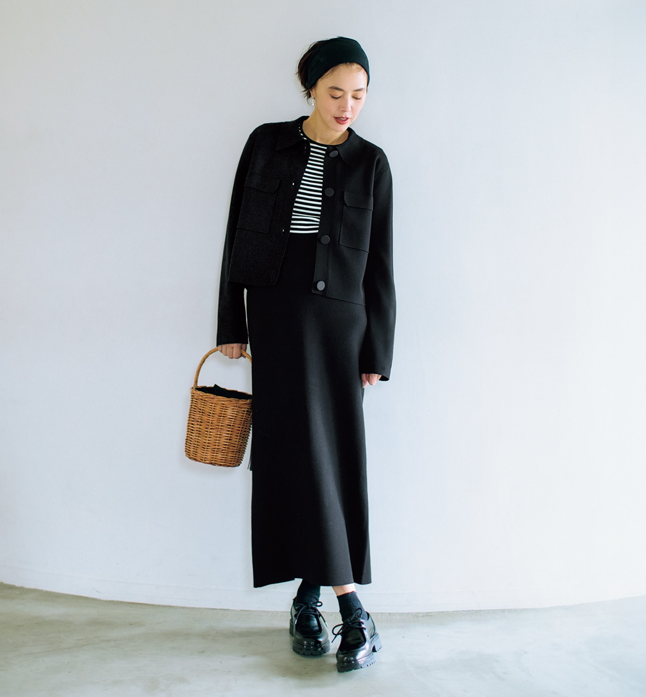 明日なに着る04142026のコーデ　モデル／浅見れいな