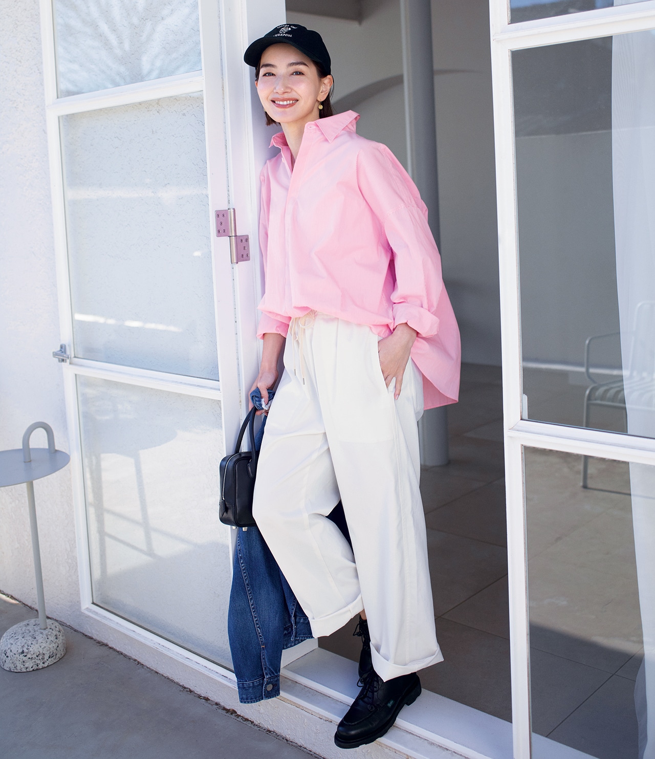 明日なに着る04172026のコーデ　モデル／辻元舞