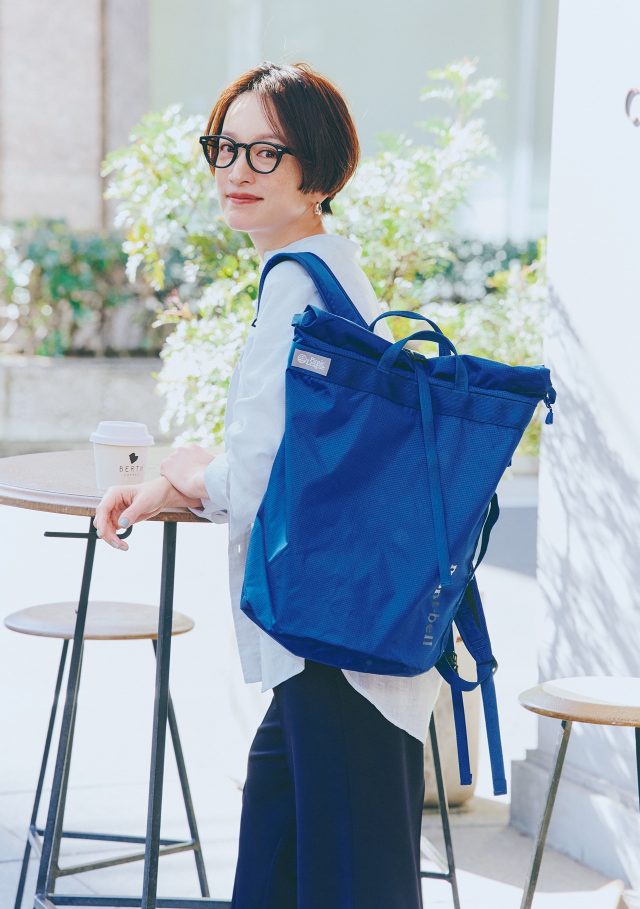 高山都さんの20th Anniv. LEE限定 mont-bell（モンベル）【洗える】【LEEマルシェ20th別注】Picnic League ギアコンテナパック20のコーデ