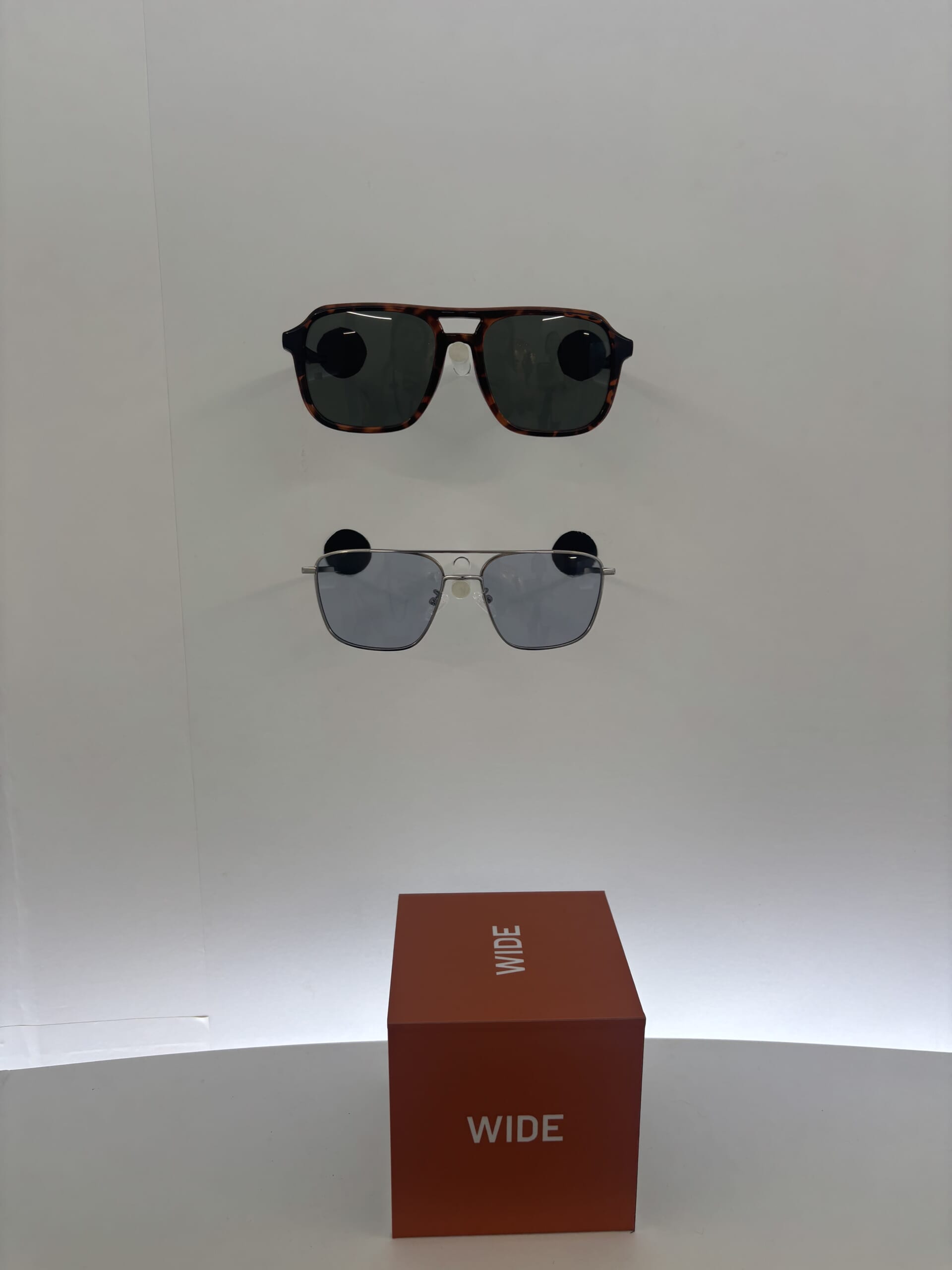 ユニクロのサングラス　ワイド