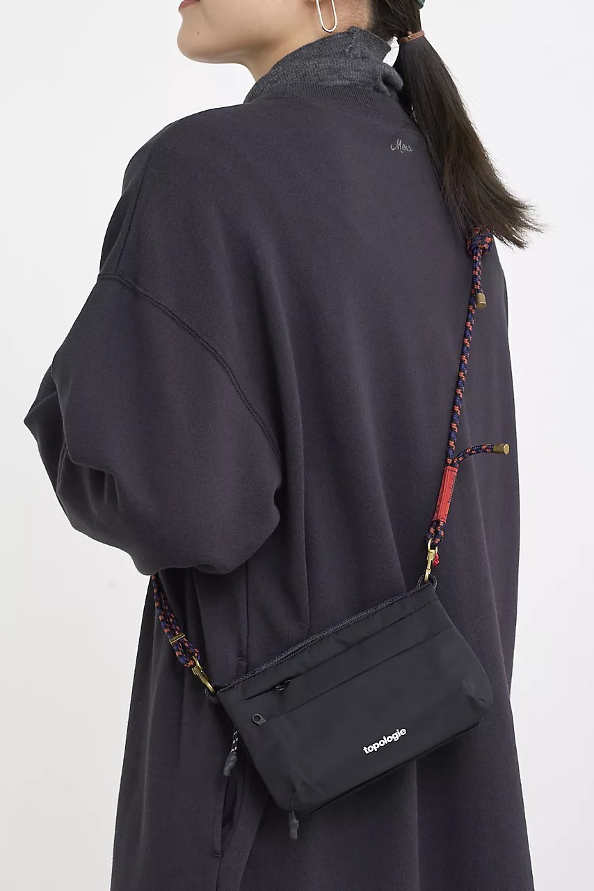 topologie
【LEEオリジナルセット】携帯サコッシュ＋6.0mm Rope Strap
￥10,120