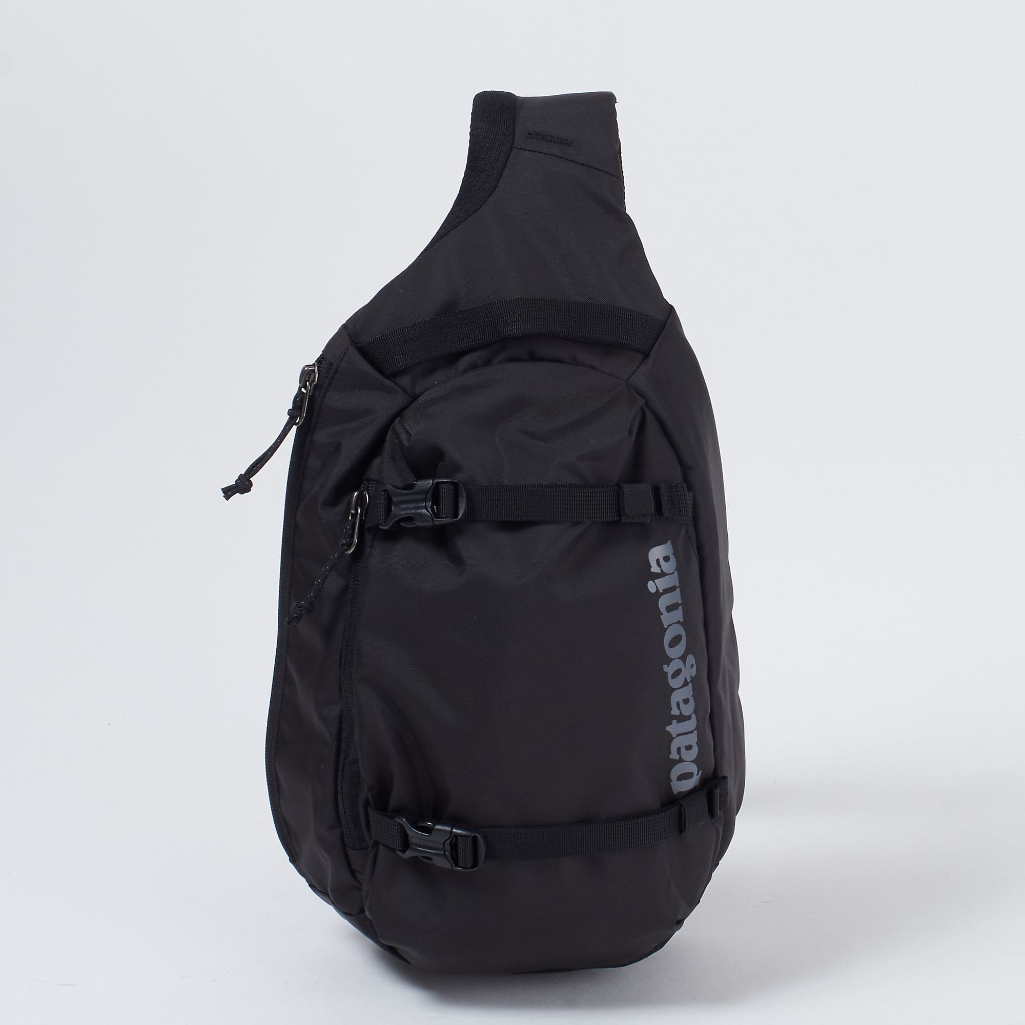 patagonia 
【洗える】Atom Sling 8L
￥9,350