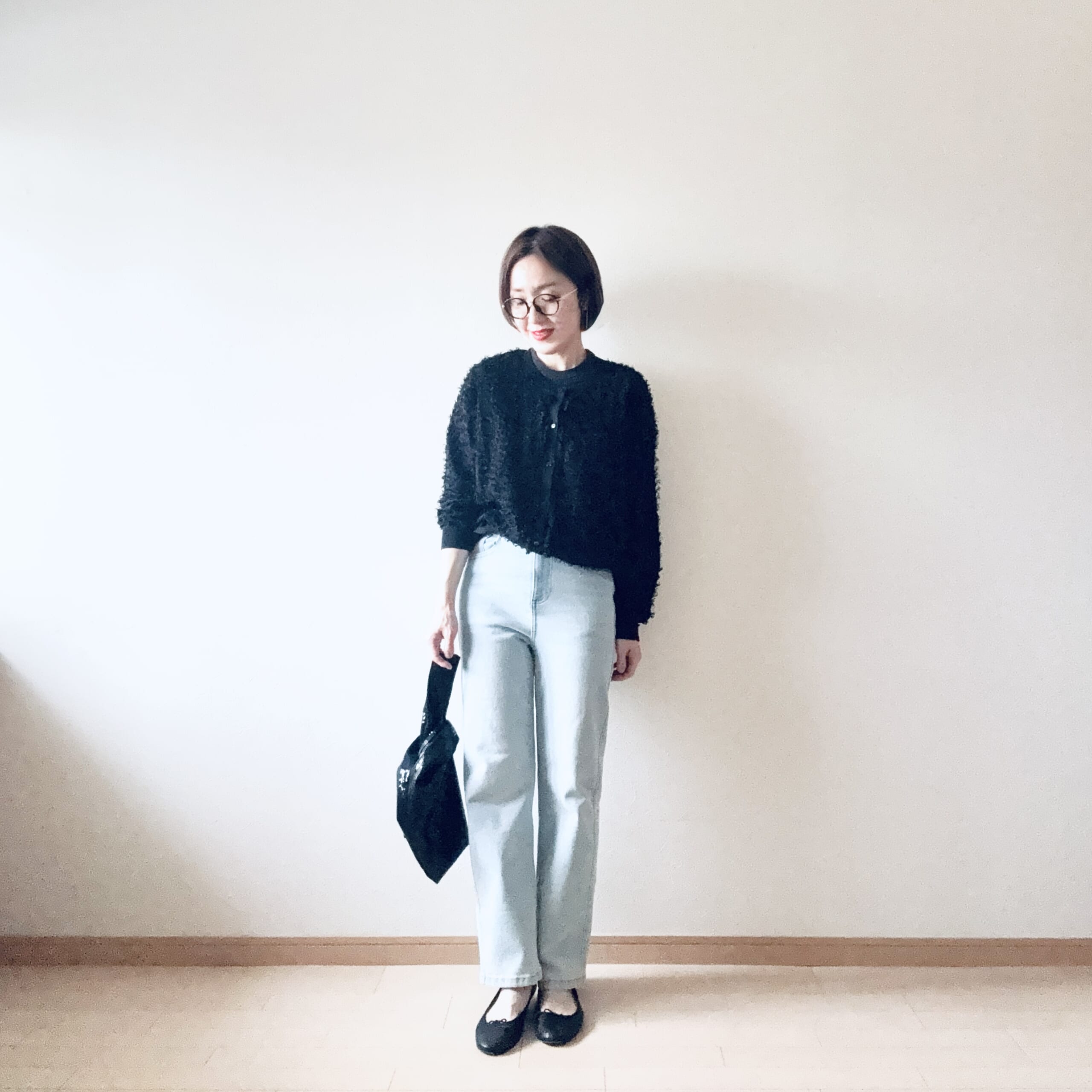 DRAWER フリンジカーディガン coca ムーヴデニムストレートパンツ ライトブルー Sサイズ　
Repetto バレエシューズ
DRAWERノベルティバッグ